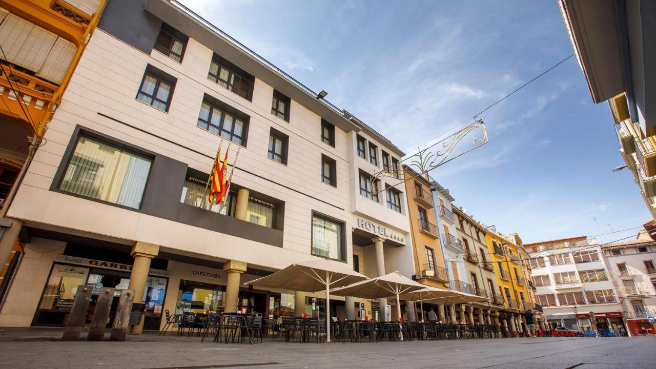 Gran Hotel Ciudad de Barbastro Exterior foto